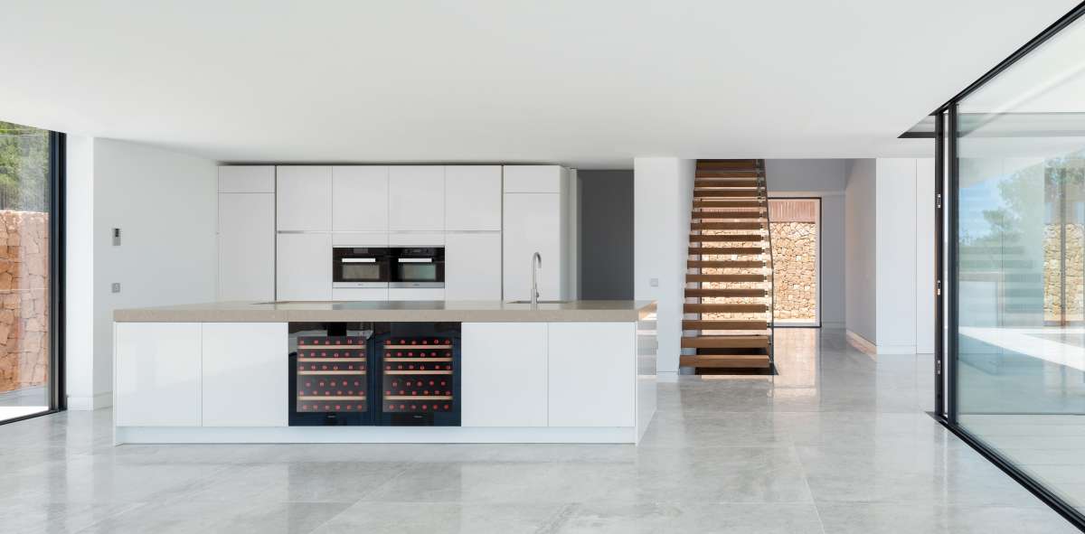 5 bedroom villa in Cap Martinet