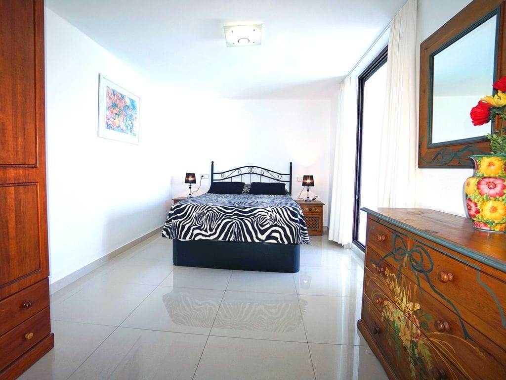 6 bedroom villa in Cala Salada