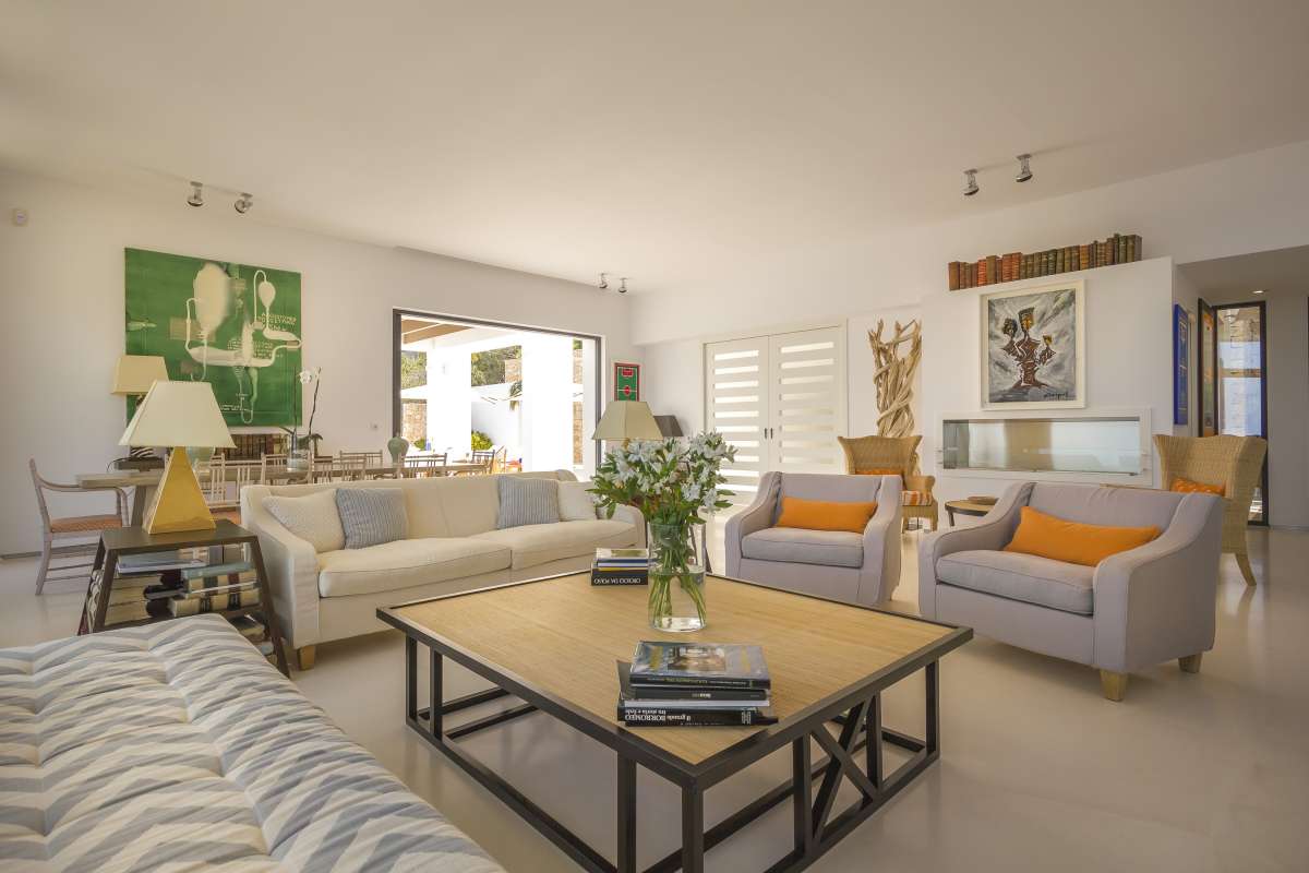 8 bedroom villa in Roca Llisa