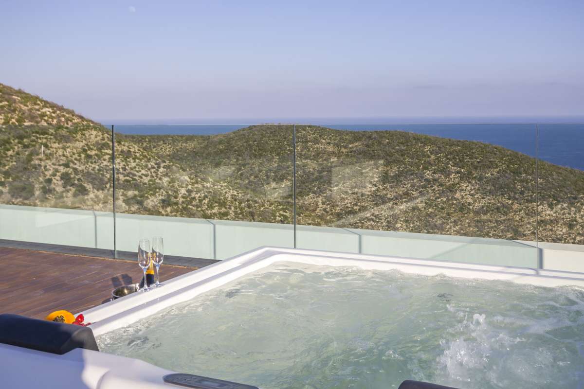 8 bedroom villa in Roca Llisa