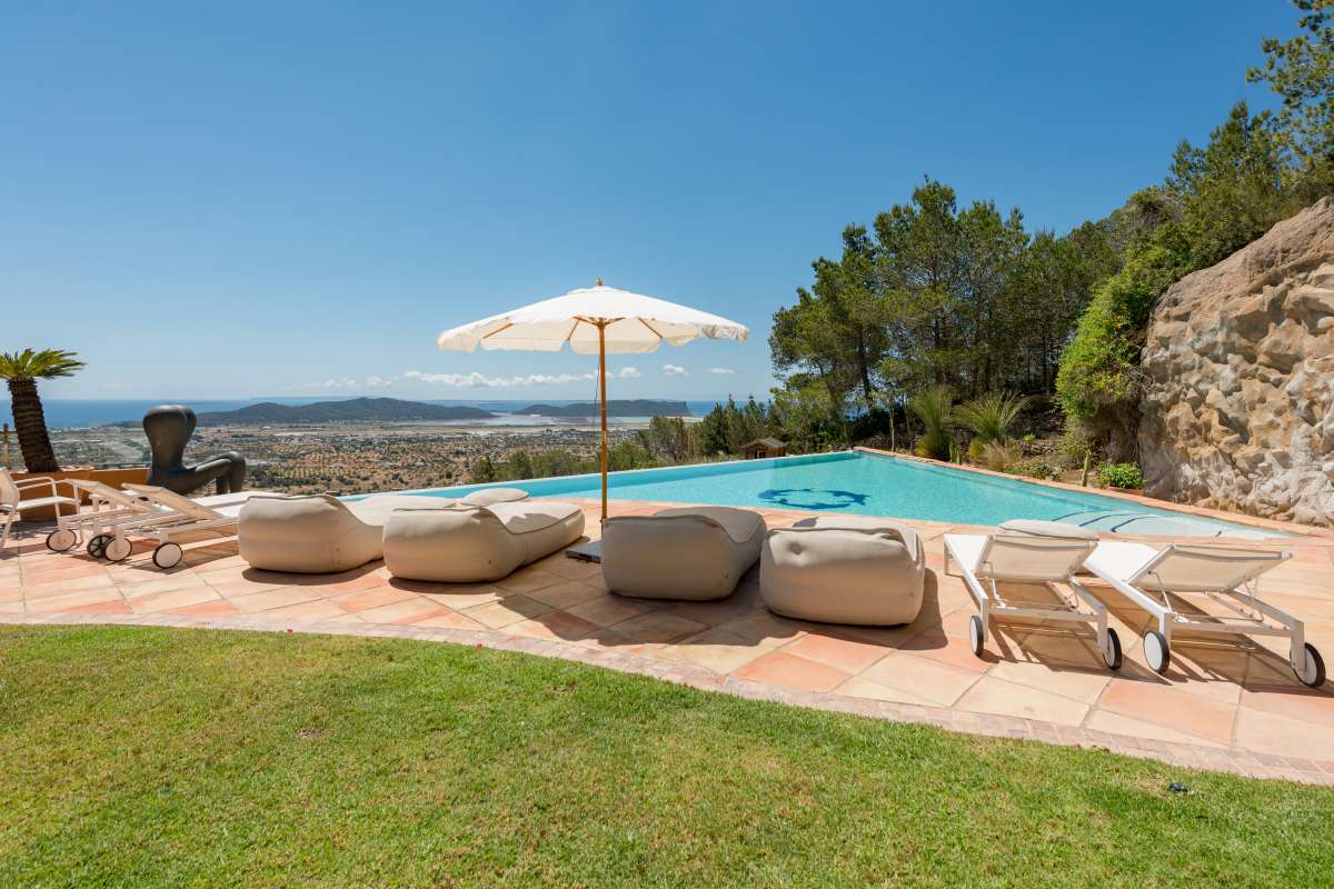 10 bedroom villa in Ibiza