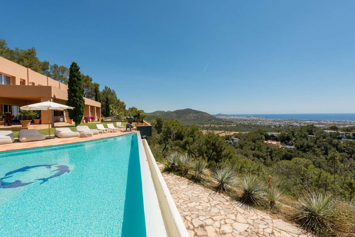 10 bedroom villa in Ibiza