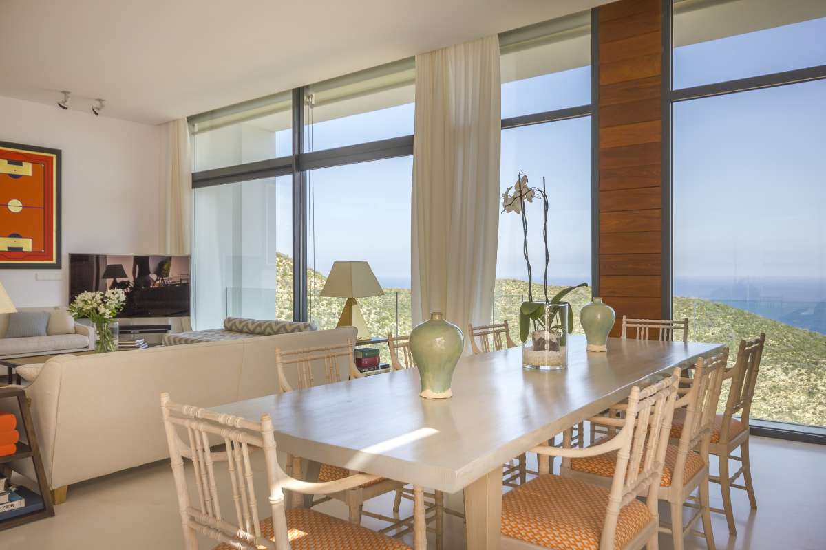 8 bedroom villa in Roca Llisa