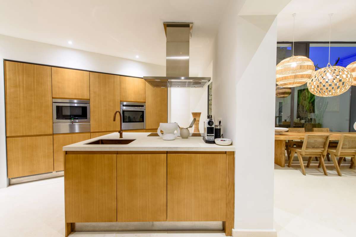 5 bedroom villa in Roca Llisa