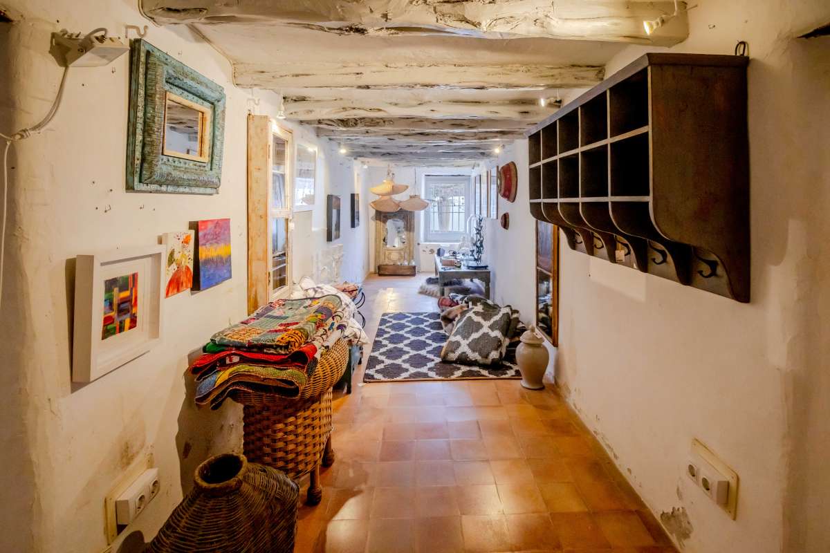 bedroom villa in