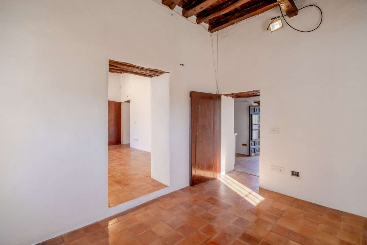 bedroom villa in