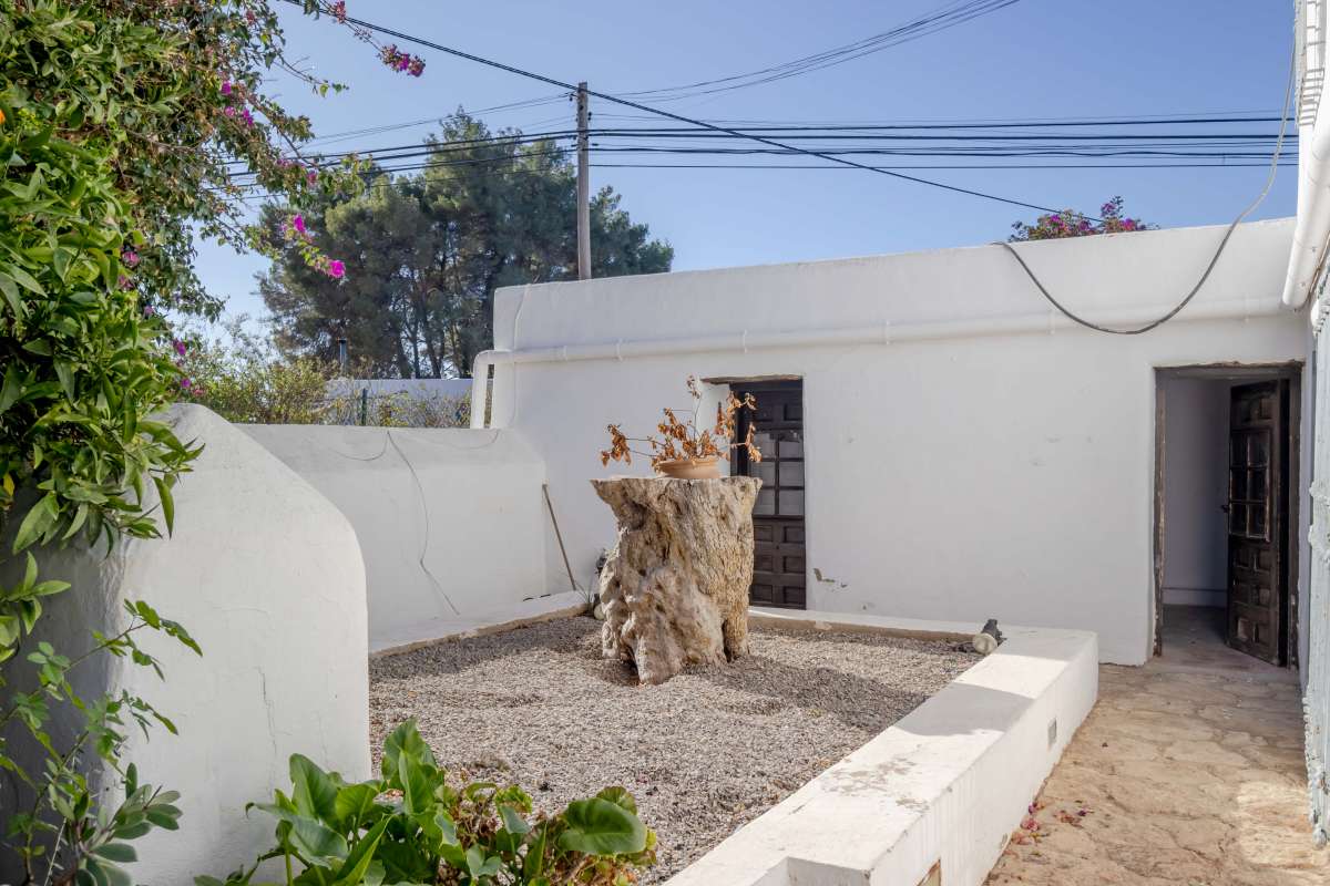 bedroom villa in