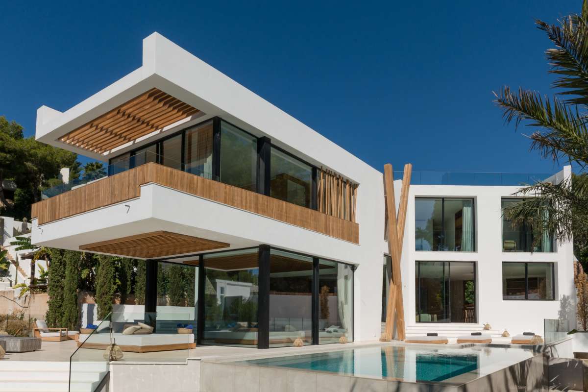 6 bedroom villa in Can Furnet