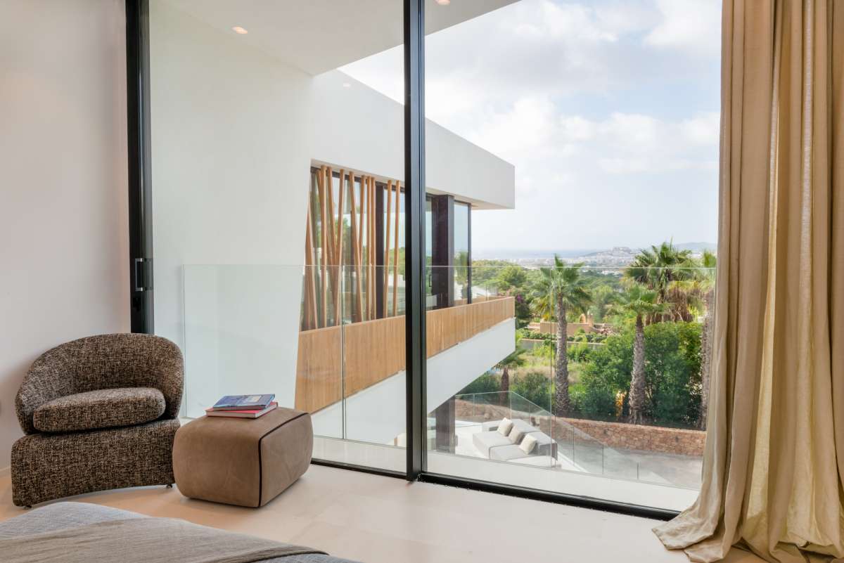 6 bedroom villa in Can Furnet