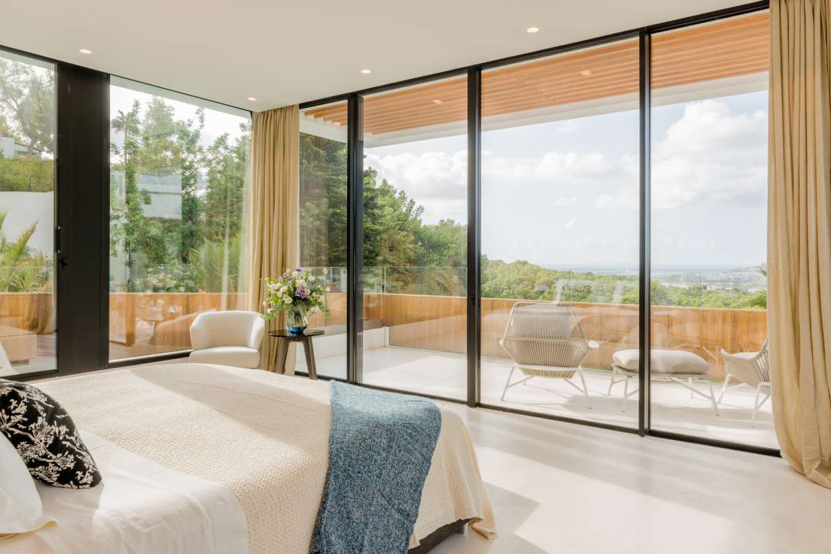6 bedroom villa in Can Furnet