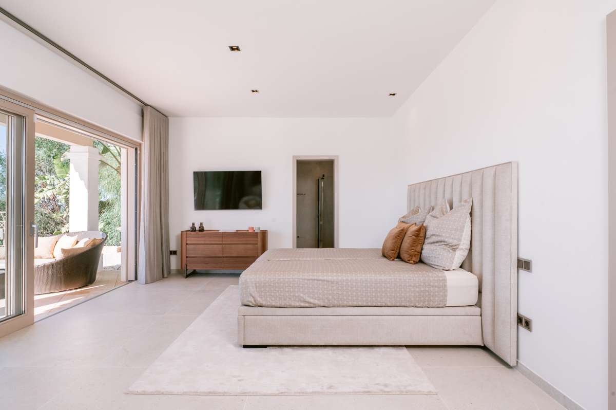 7 bedroom villa in Can Furnet