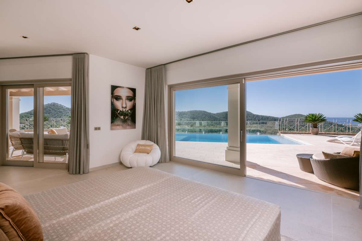 7 bedroom villa in Can Furnet
