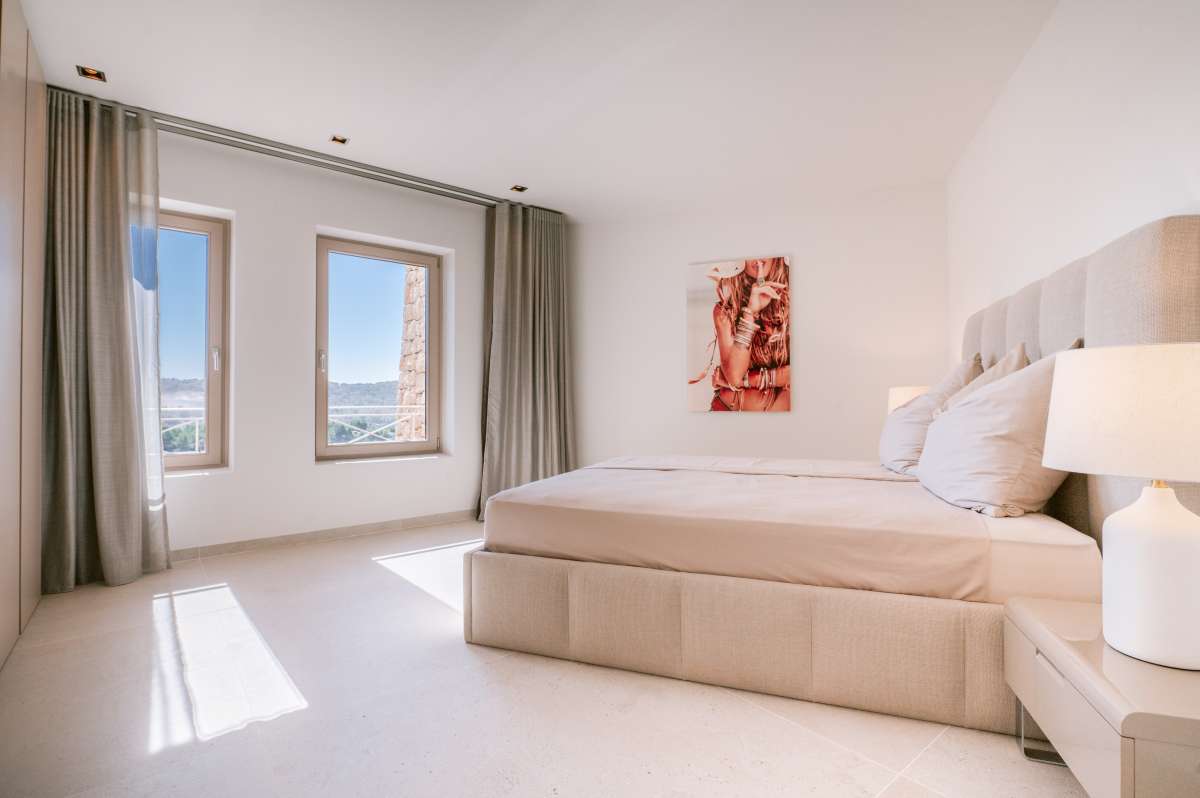 7 bedroom villa in Can Furnet