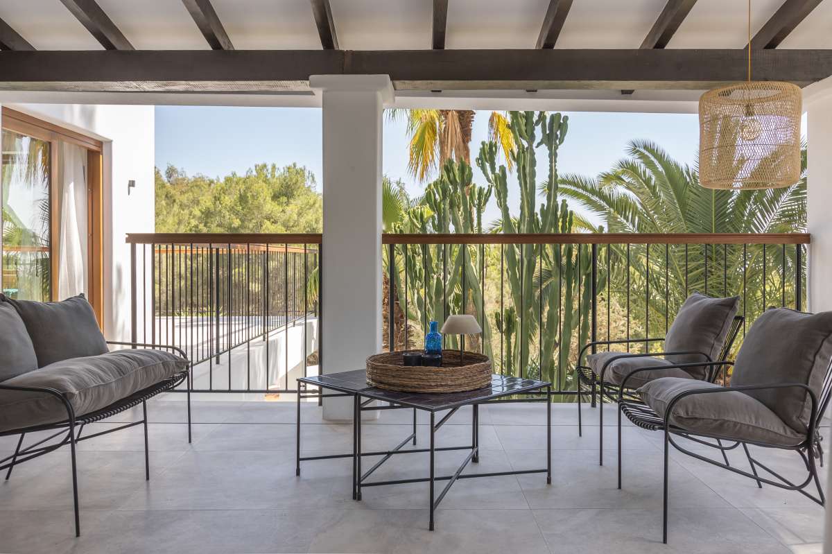 6 bedroom villa in Can Furnet