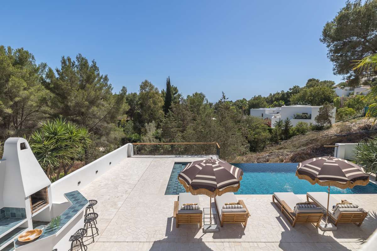 6 bedroom villa in Can Furnet