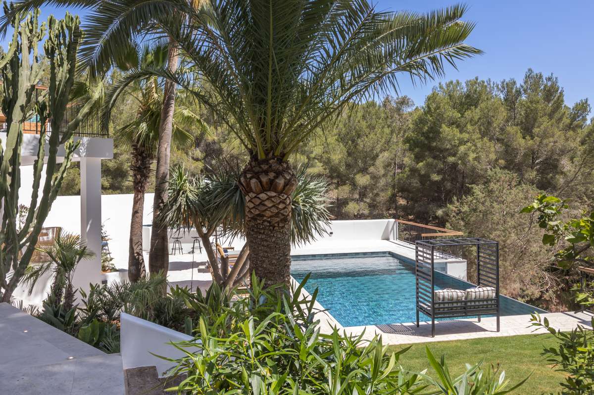6 bedroom villa in Can Furnet