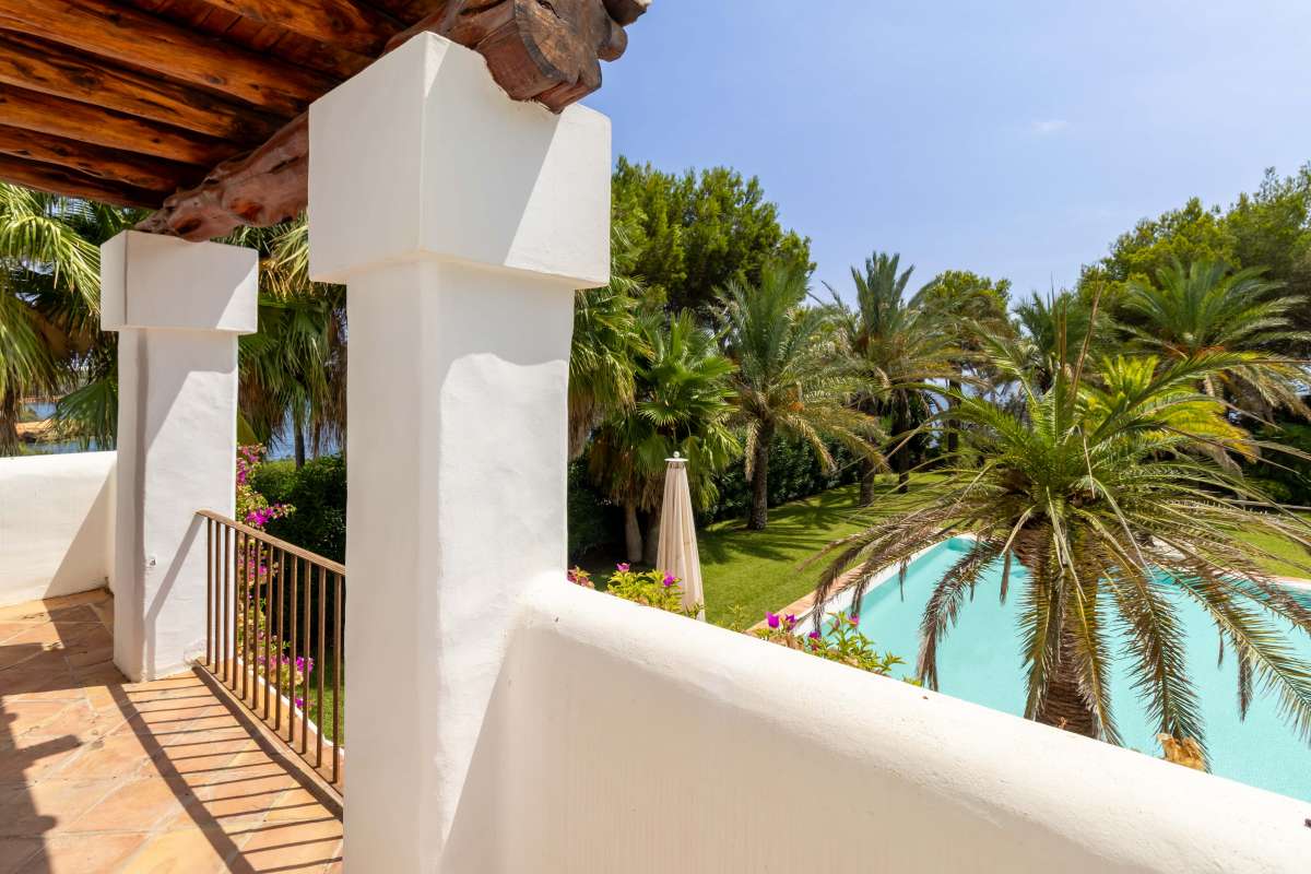 3 bedroom villa in Cala Martina