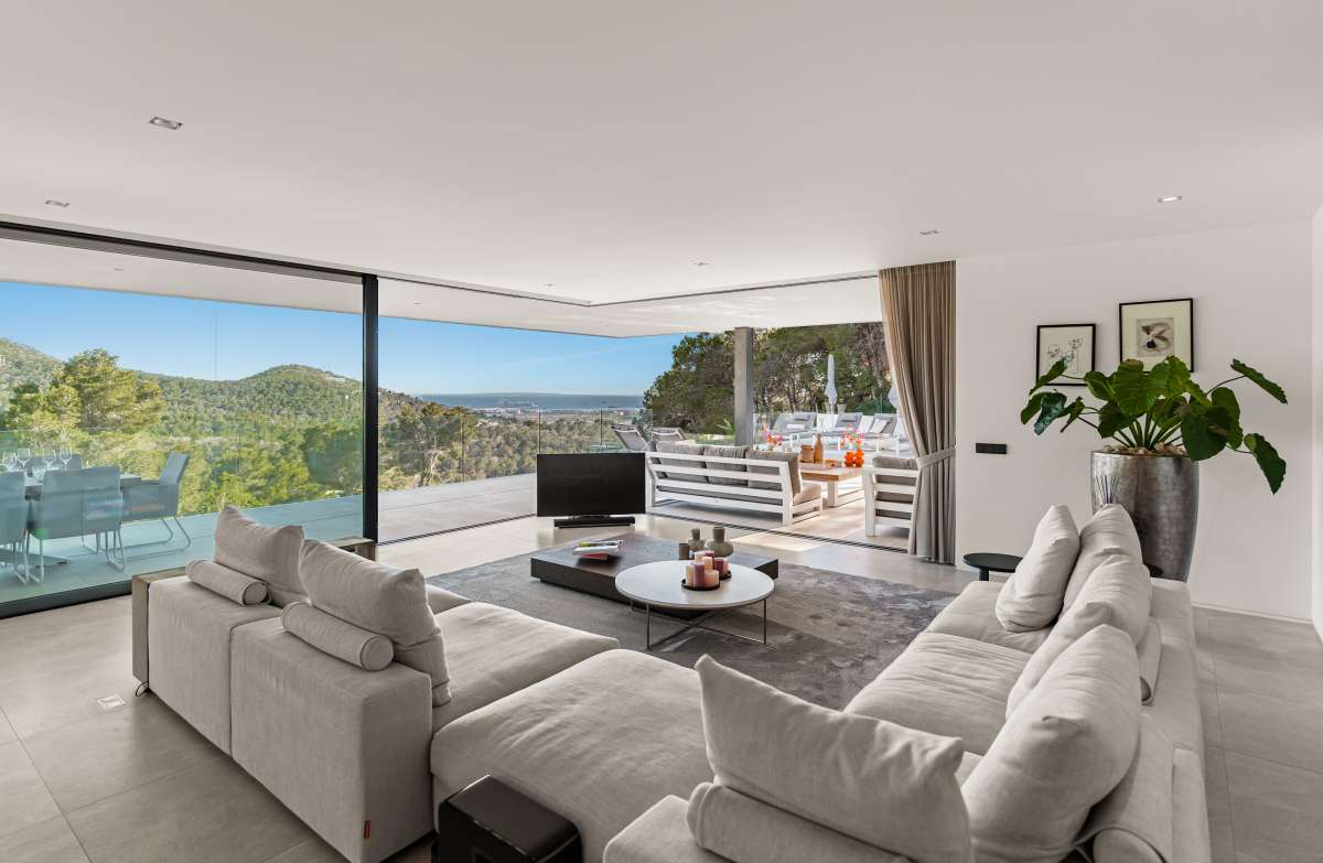 6 bedroom villa in Can Furnet