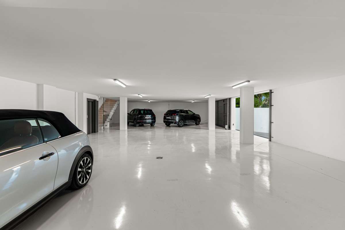 6 bedroom villa in Can Furnet