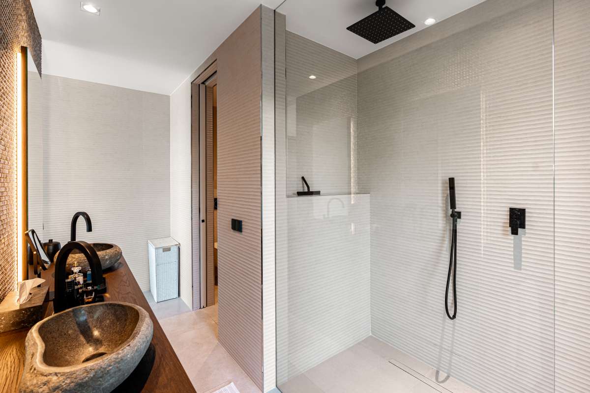 6 bedroom villa in Can Furnet