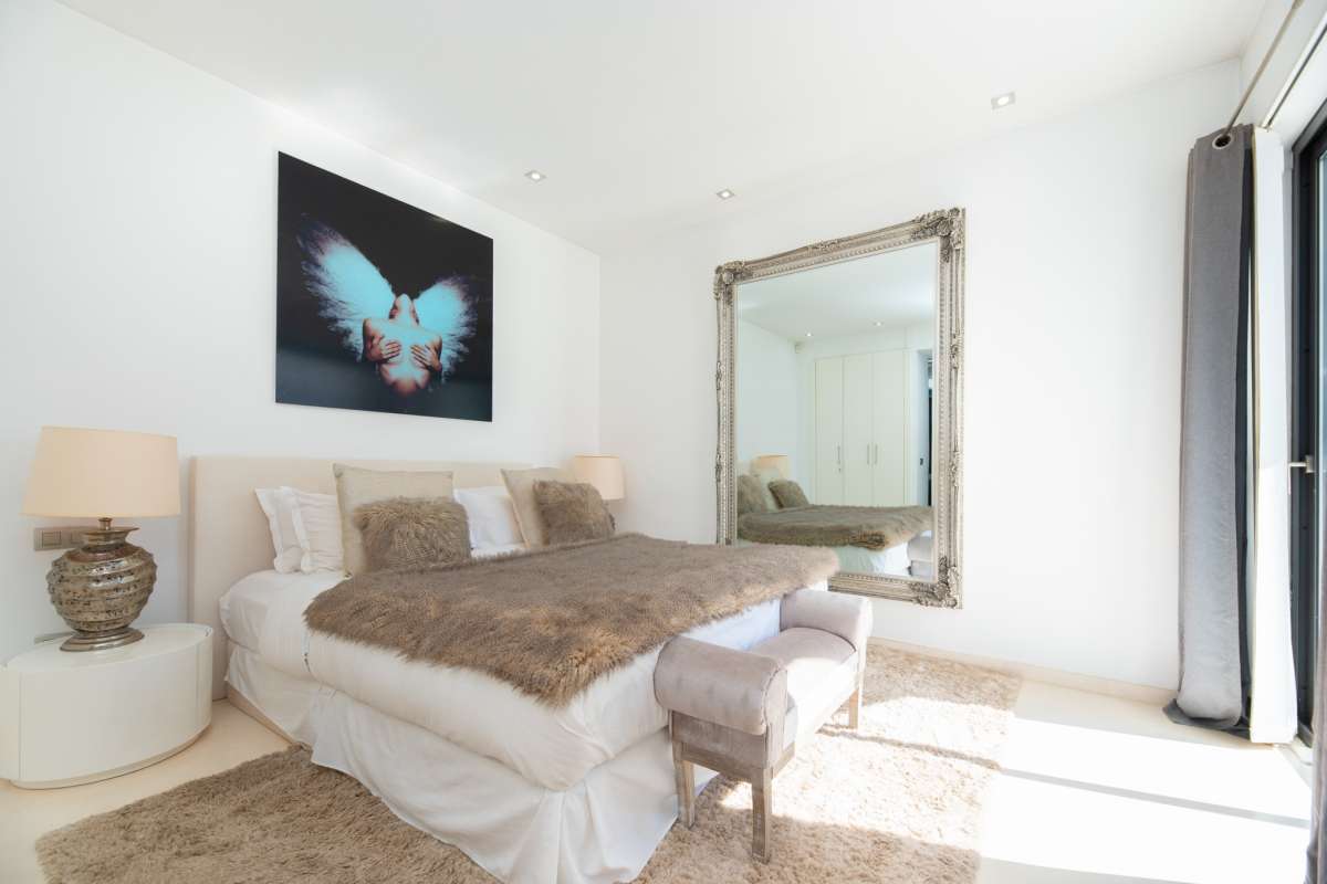 5 bedroom villa in Cala Carbó