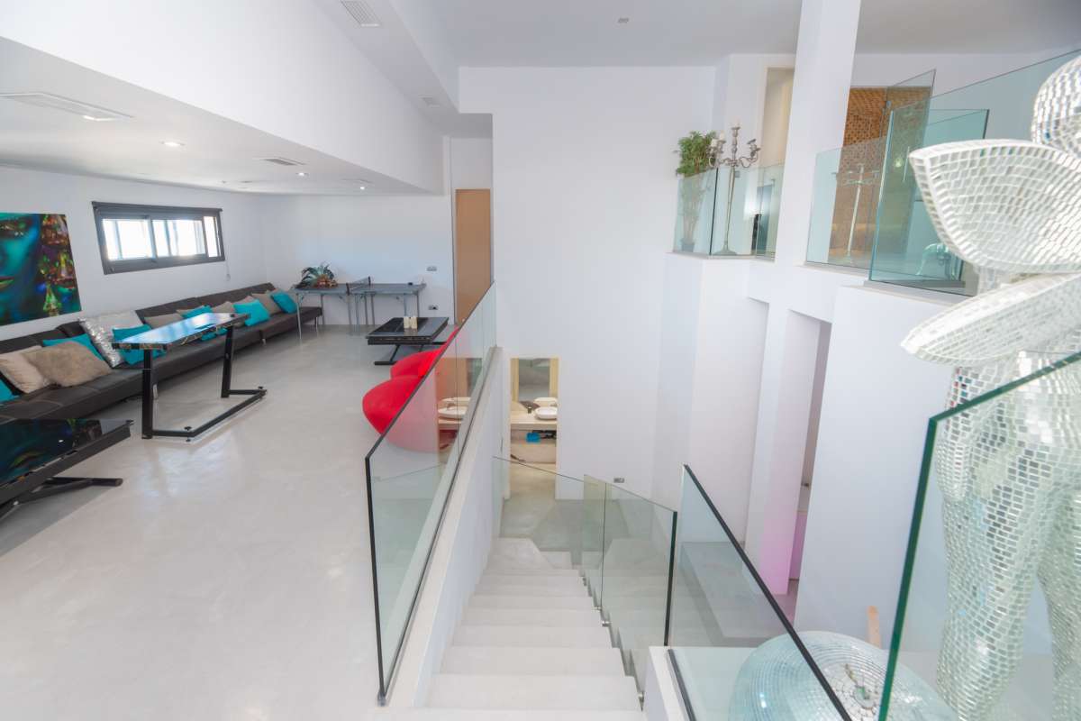 5 bedroom villa in Cala Carbó