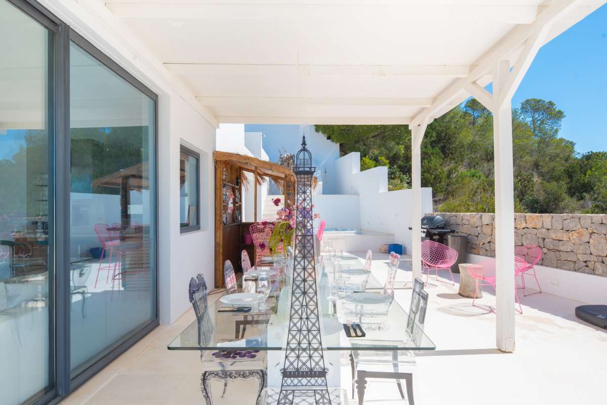 5 bedroom villa in Cala Carbó
