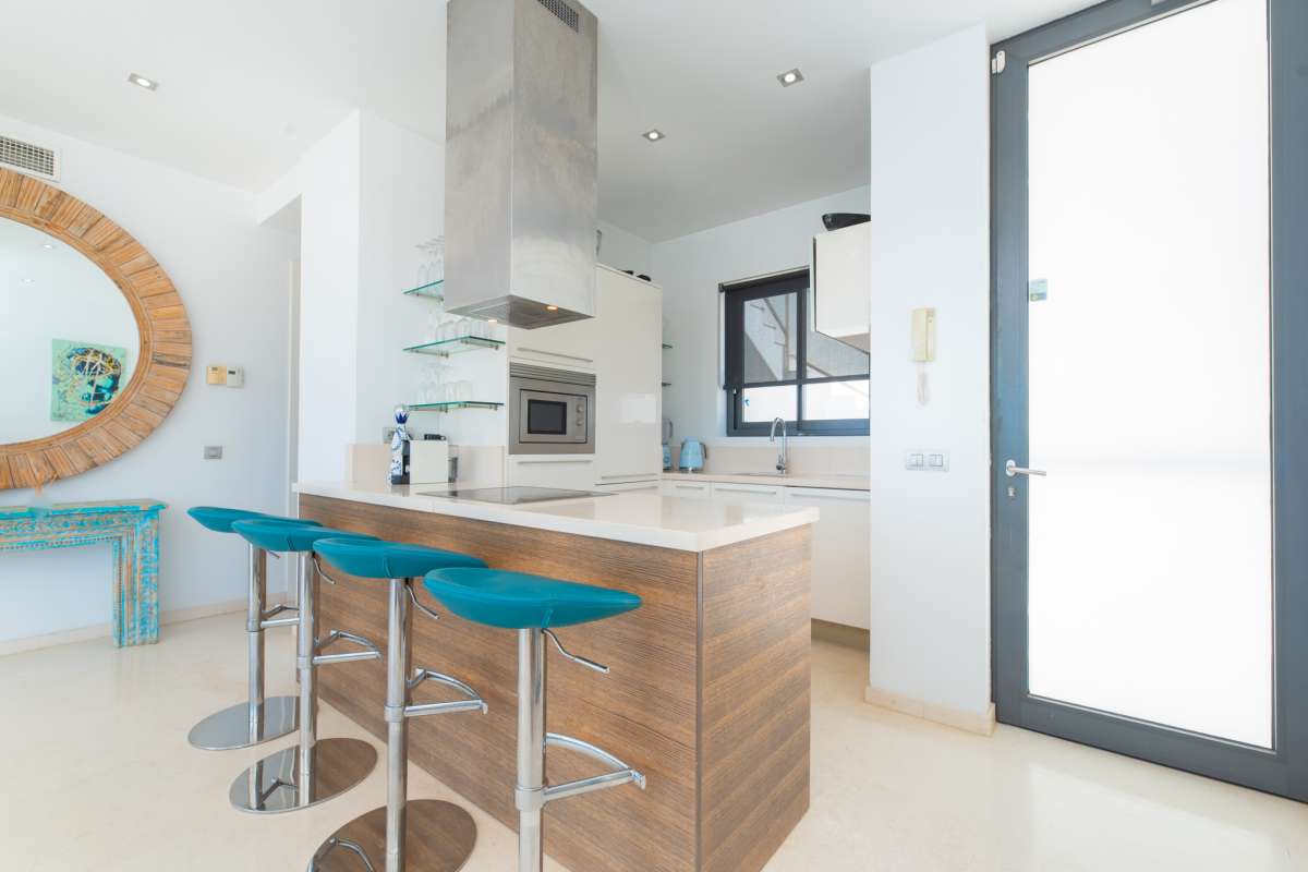 5 bedroom villa in Cala Carbó