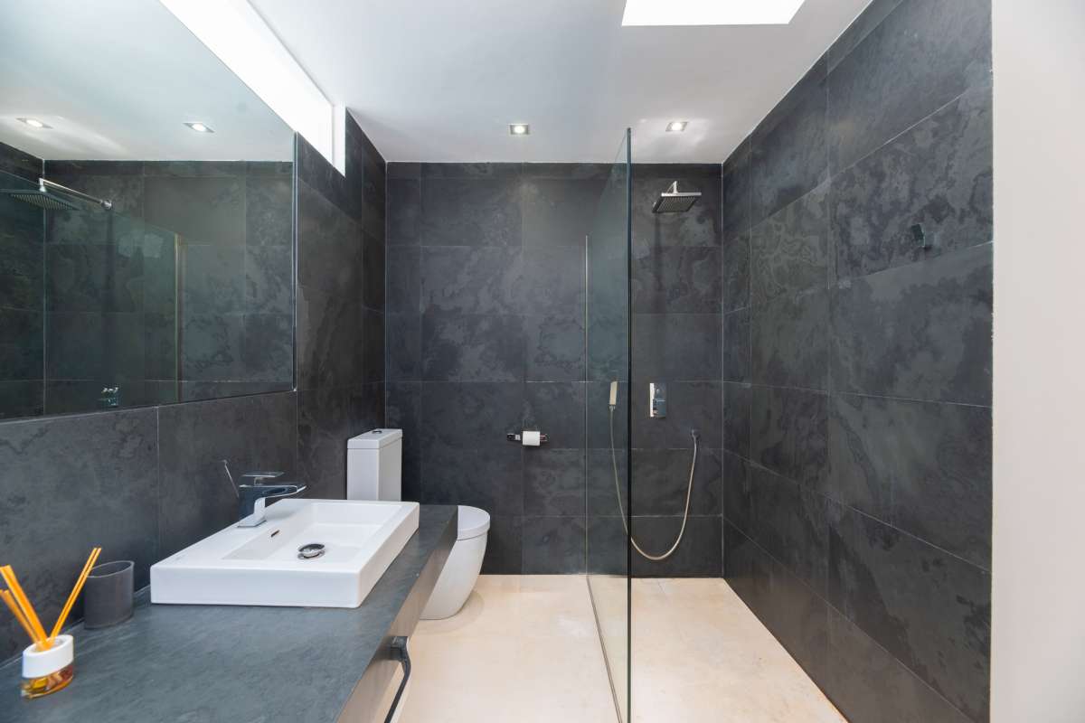 5 bedroom villa in Cala Carbó
