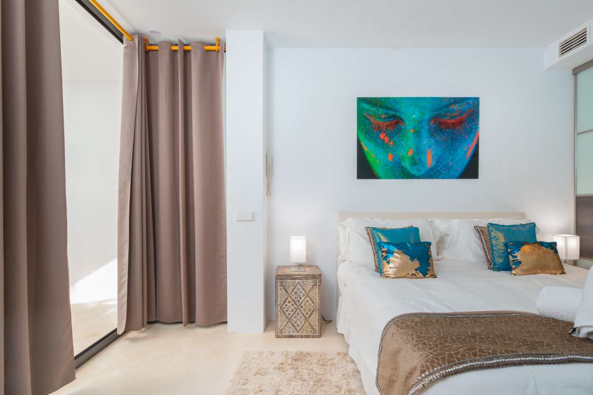 5 bedroom villa in Cala Carbó