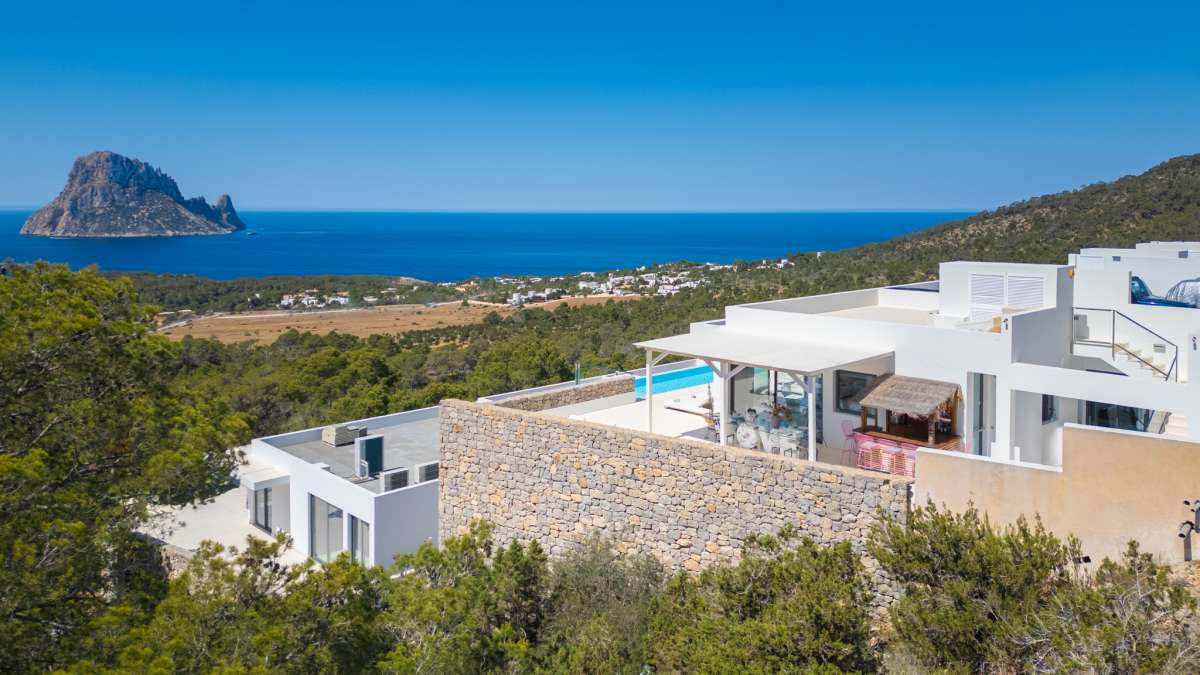 5 bedroom villa in Cala Carbó