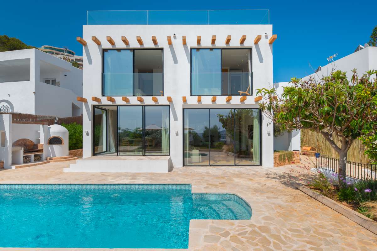 6 bedroom villa in Cap Martinet