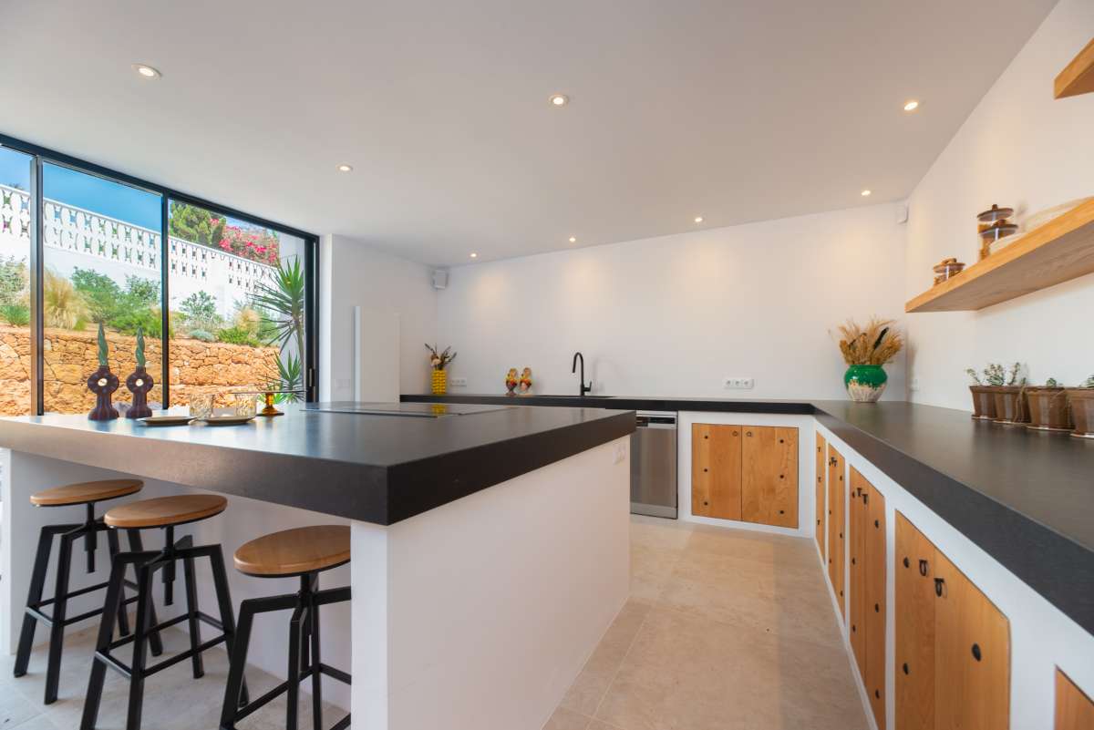 6 bedroom villa in Cap Martinet