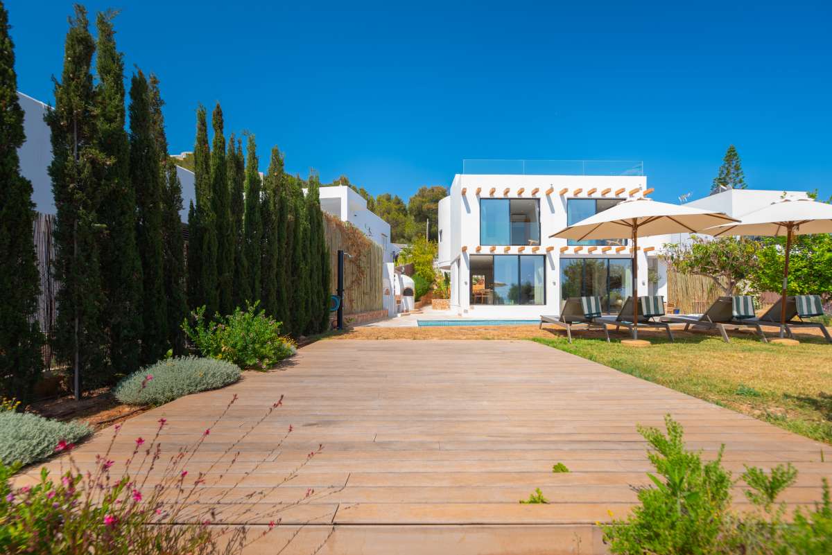 6 bedroom villa in Cap Martinet