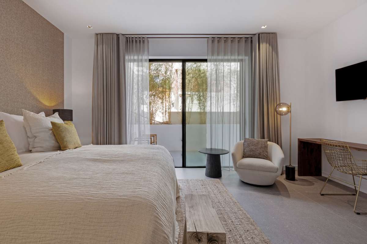 5 bedroom villa in Can Furnet