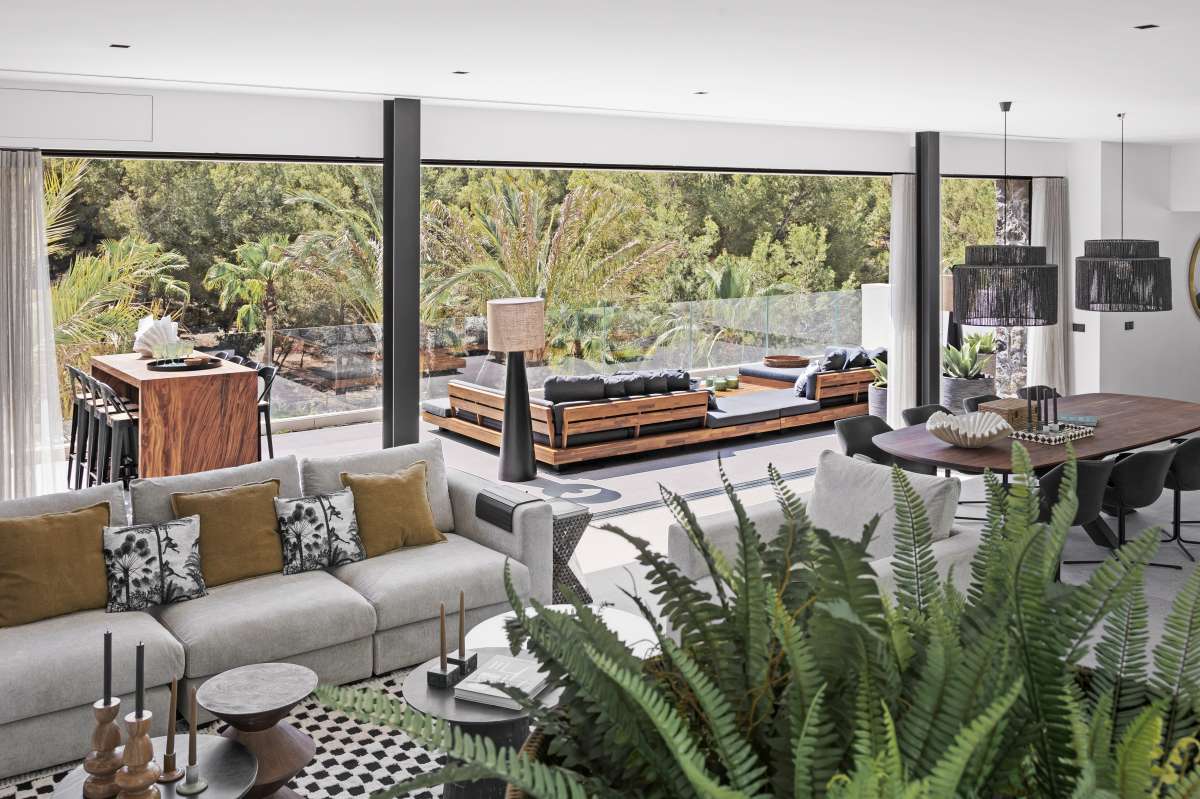 5 bedroom villa in Can Furnet