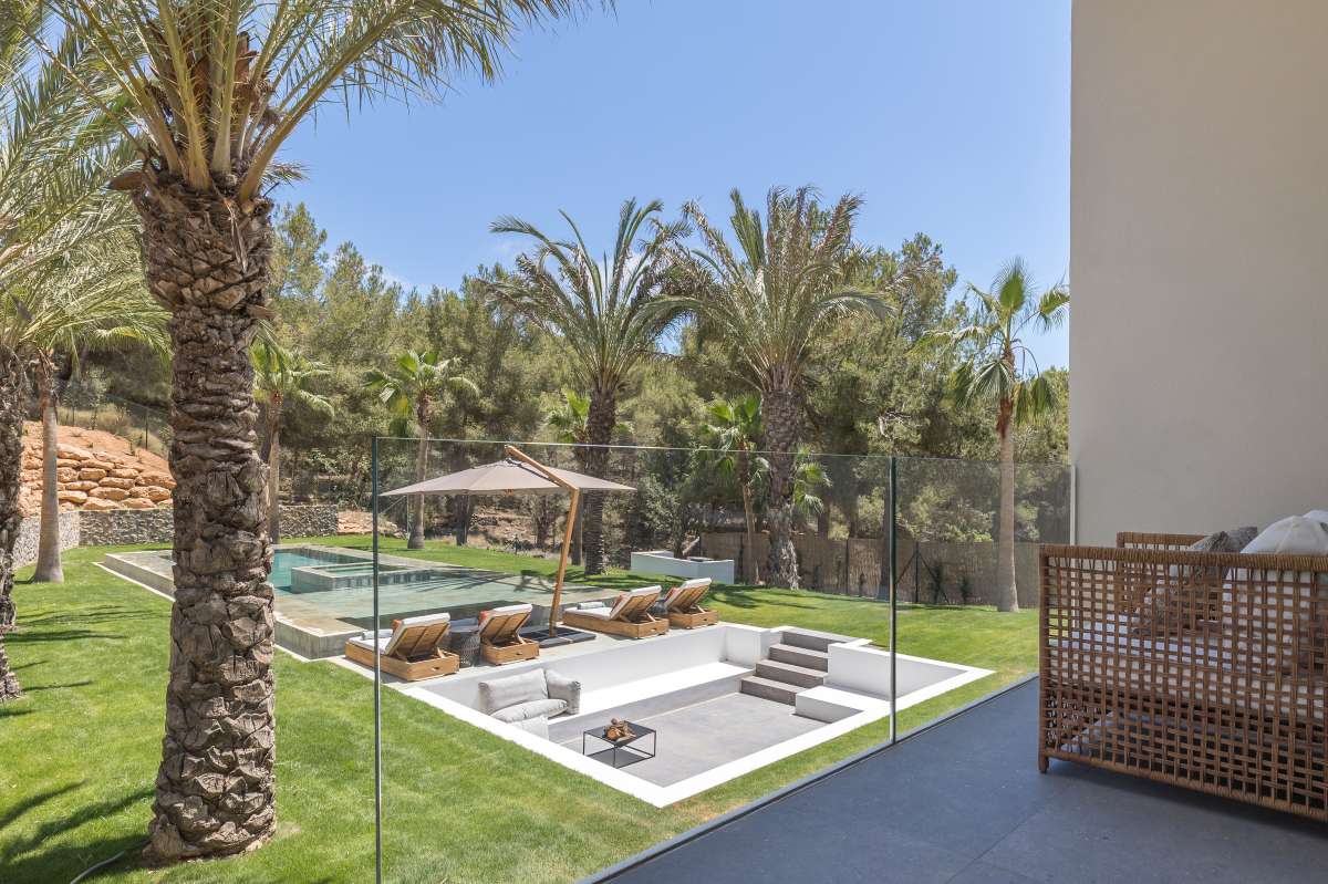 5 bedroom villa in Can Furnet