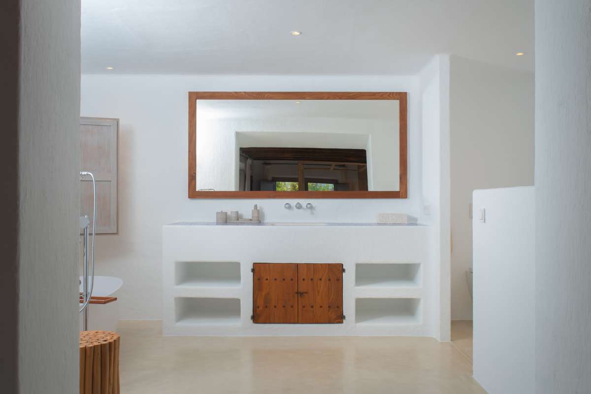5 bedroom villa in Sant Llorenç de Balàfia