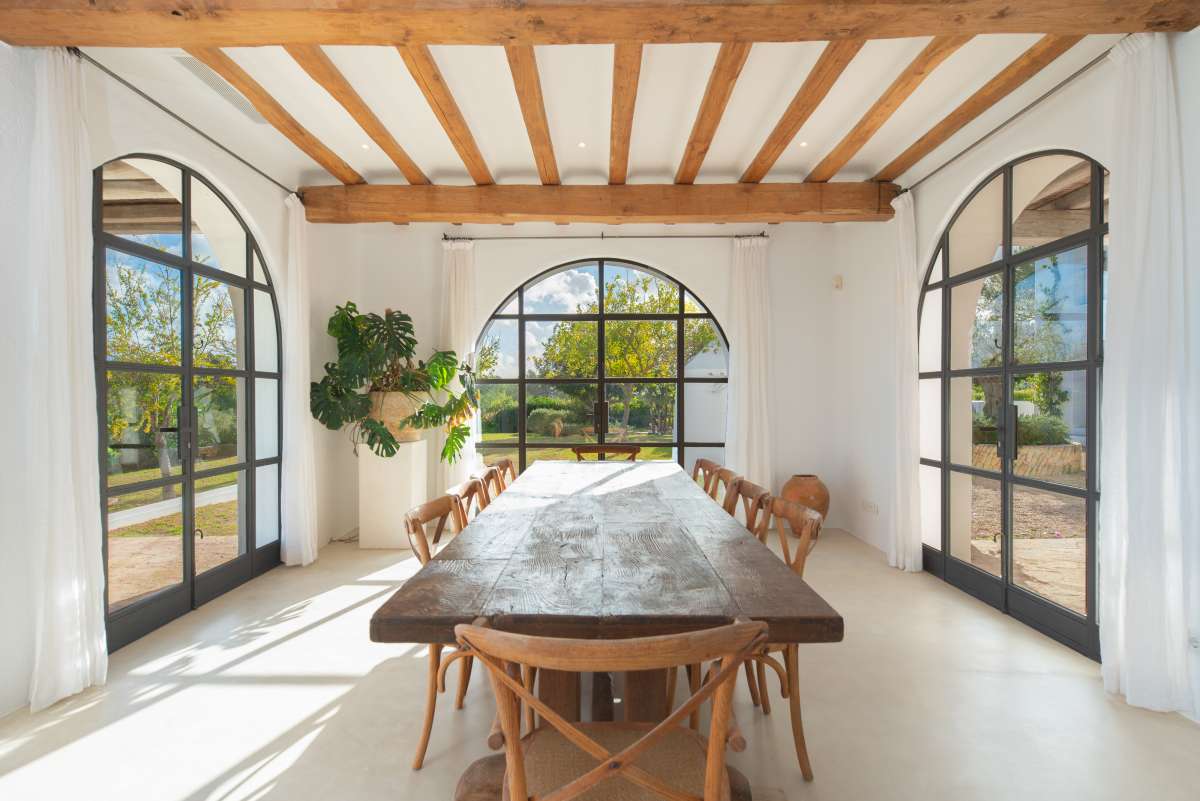5 bedroom villa in Sant Llorenç de Balàfia