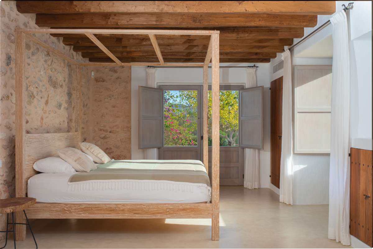 5 bedroom villa in Sant Llorenç de Balàfia