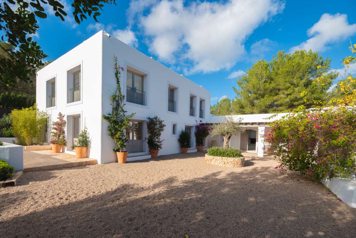 5 bedroom villa in Sant Llorenç de Balàfia