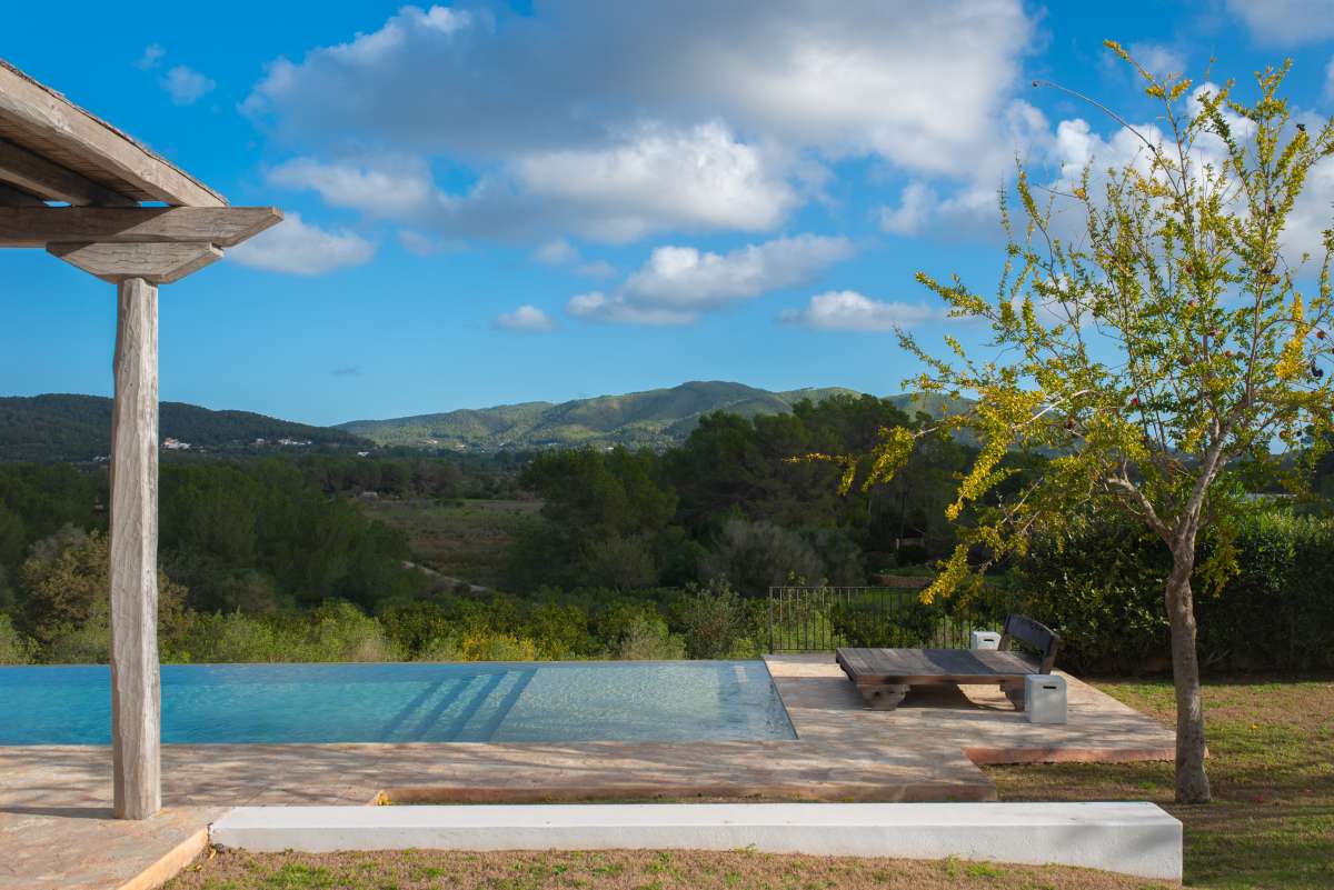 5 bedroom villa in Sant Llorenç de Balàfia