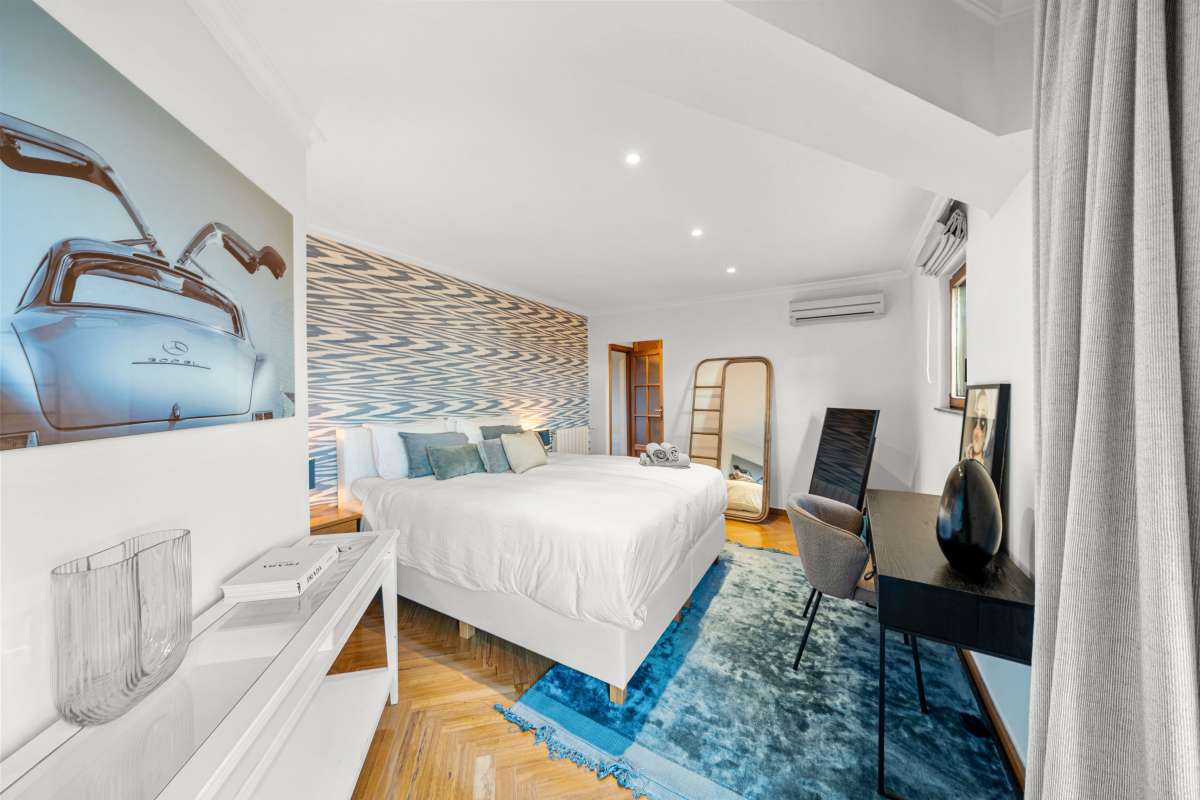 8 bedroom villa in Can Furnet