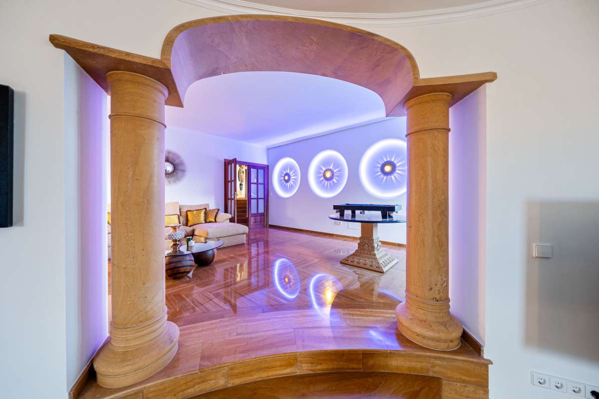 8 bedroom villa in Can Furnet