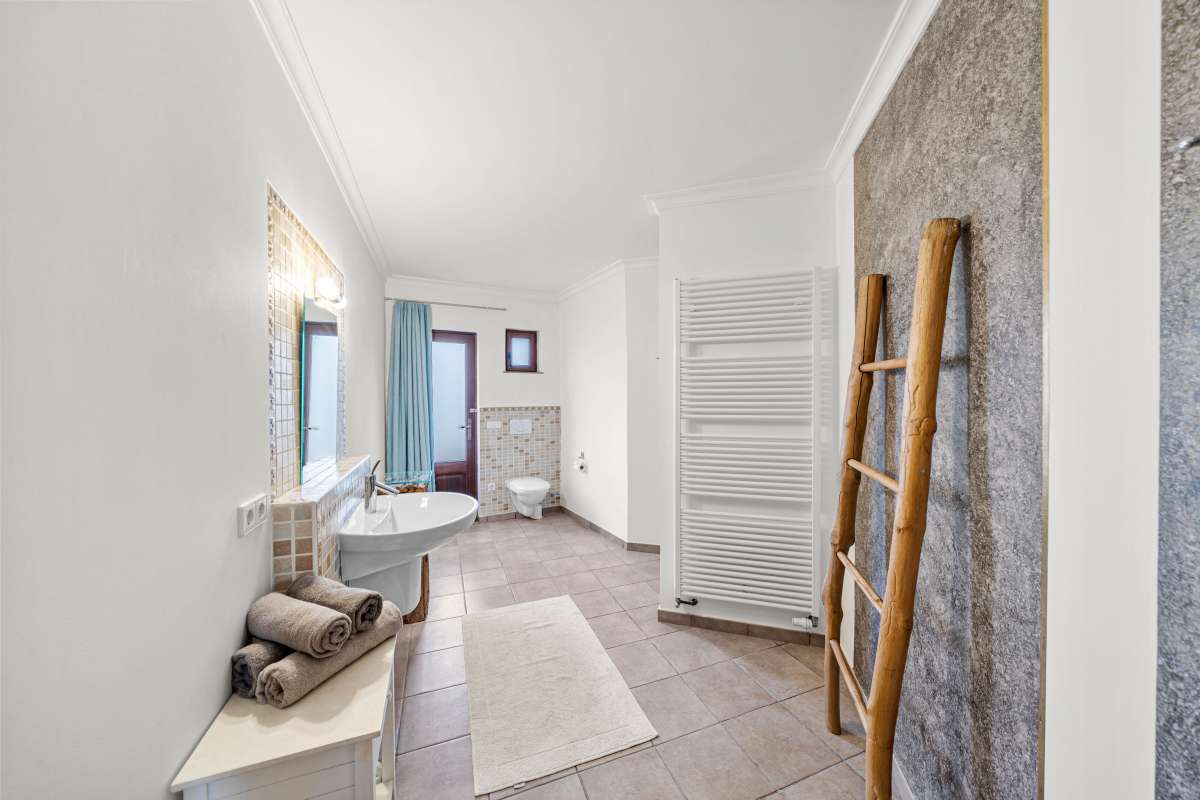 8 bedroom villa in Can Furnet