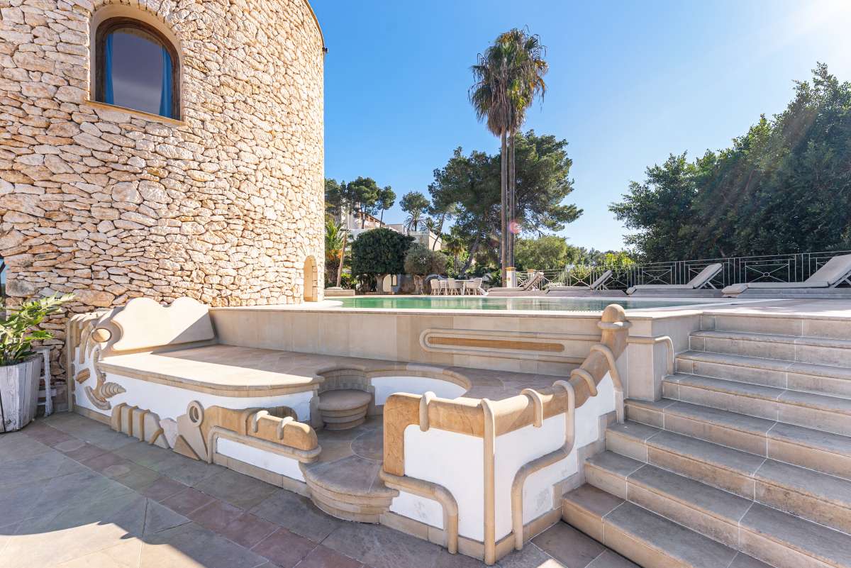 8 bedroom villa in Can Furnet