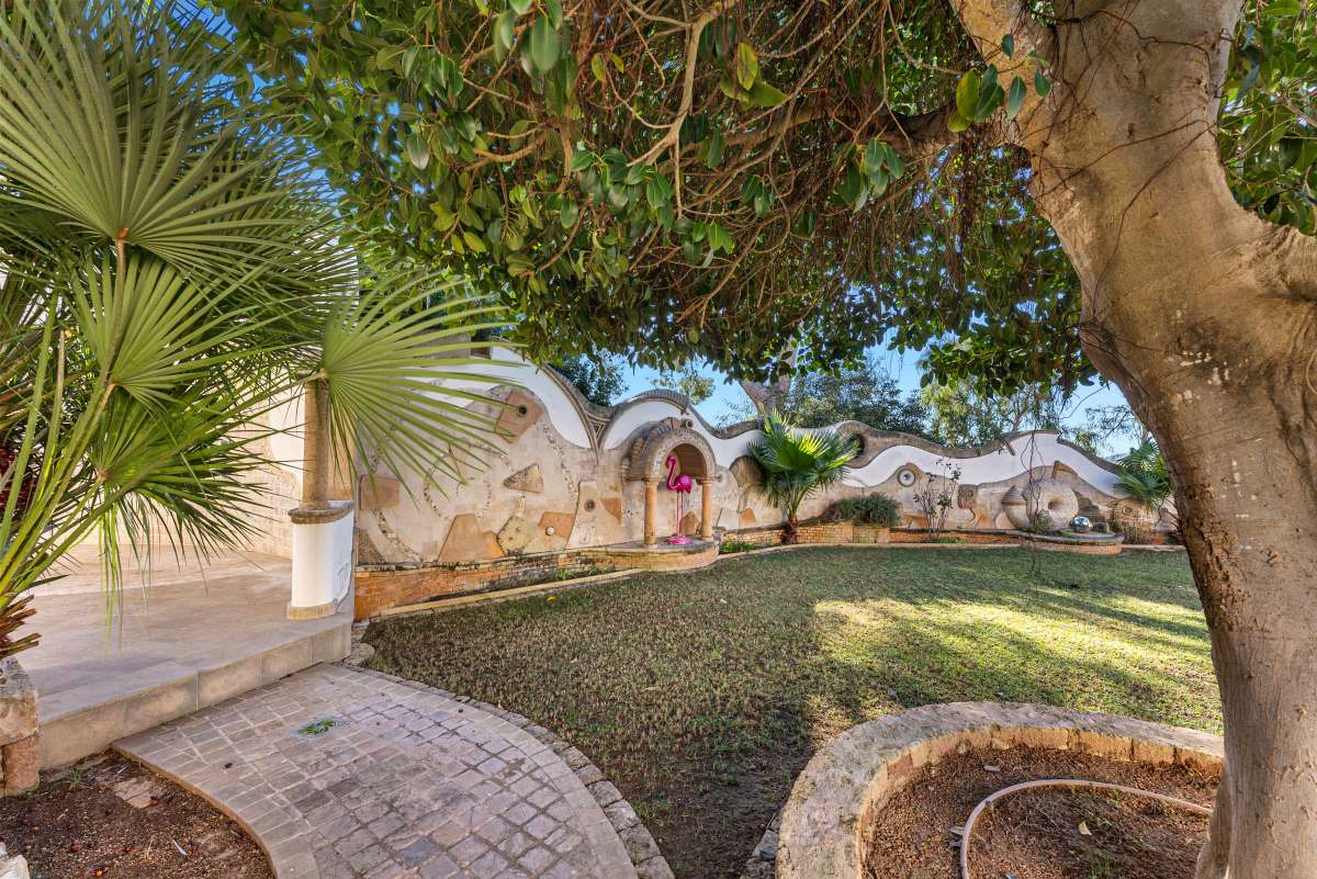 8 bedroom villa in Can Furnet