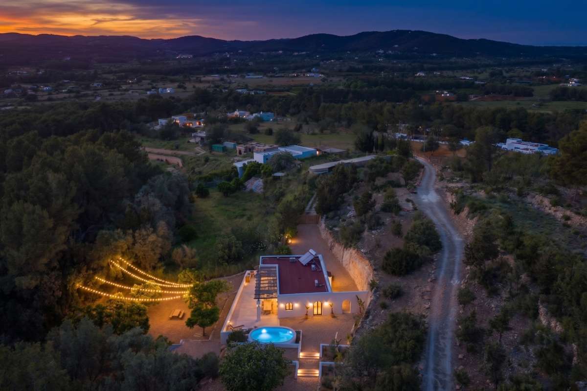 4 bedroom villa in Sant Llorenç de Balàfia