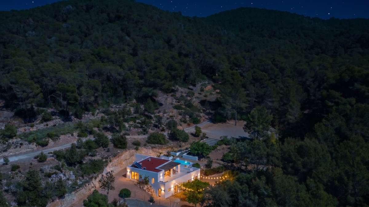 4 bedroom villa in Sant Llorenç de Balàfia