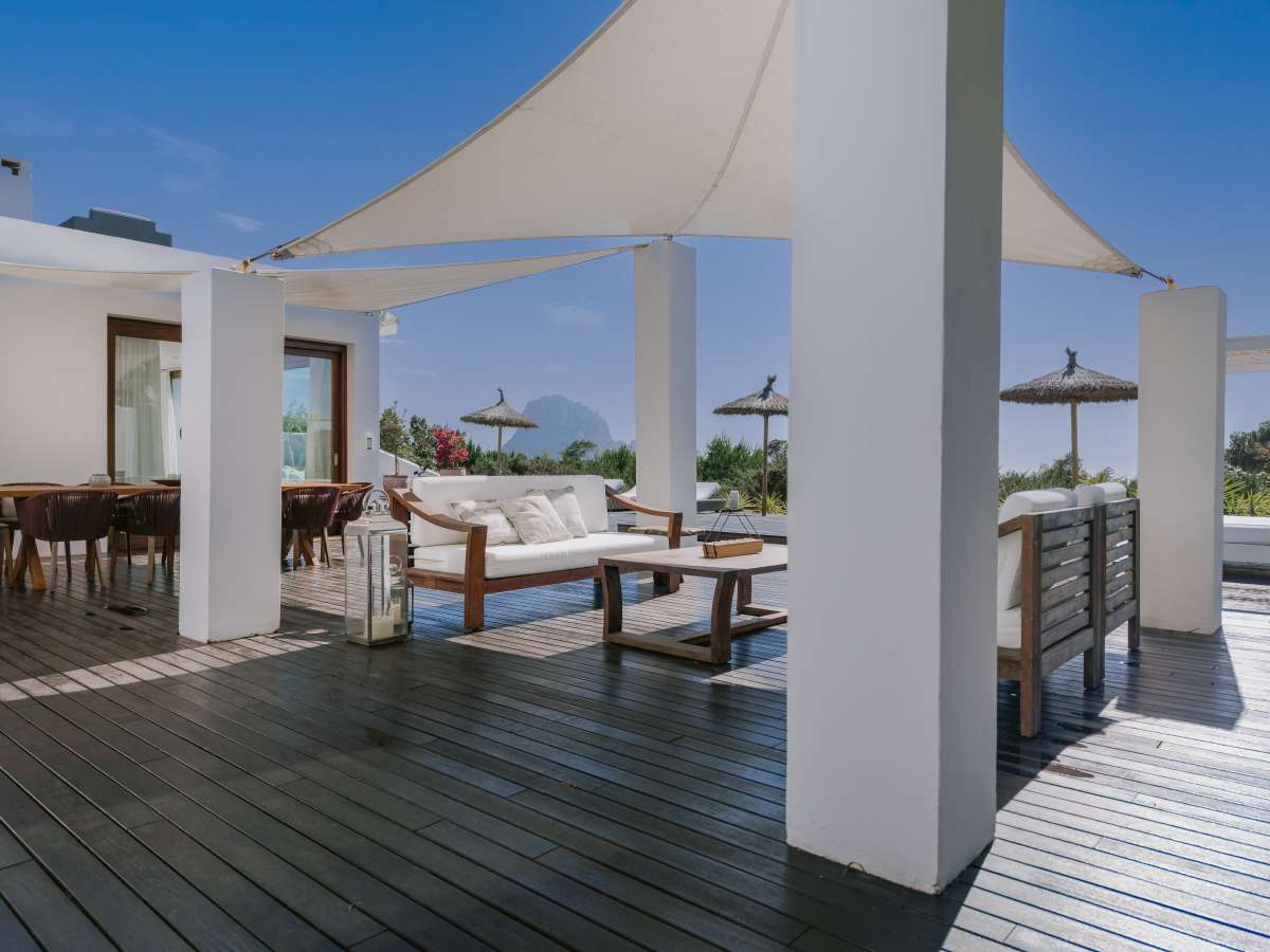 4 bedroom villa in Cala Carbó